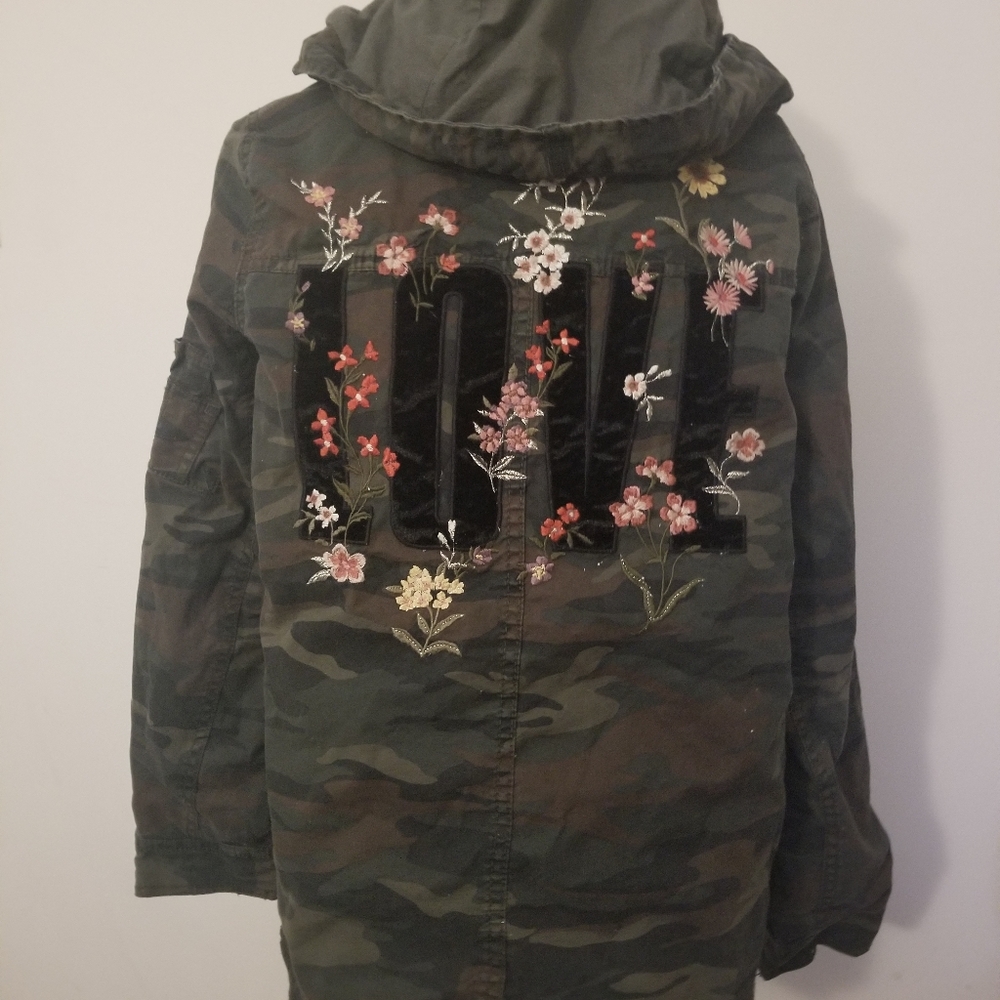 Camo Jacket - image 5